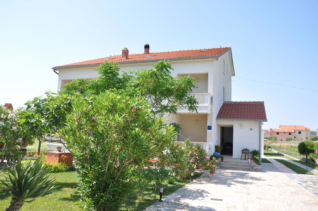 Apartments Smilja Ljubač Dış mekan fotoğraf