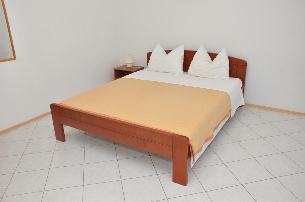 Apartments Smilja Ljubač Dış mekan fotoğraf